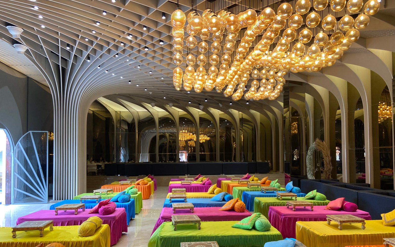 Custom parametric ceilings by Axes in Excess.