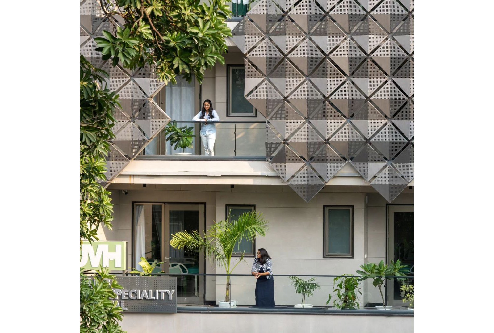 Axes in Excess metal facade project: Expertise in creating visually stunning facades.