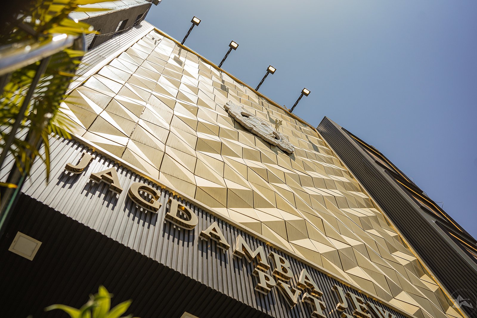 Architectural metal cladding for jewellery showroom