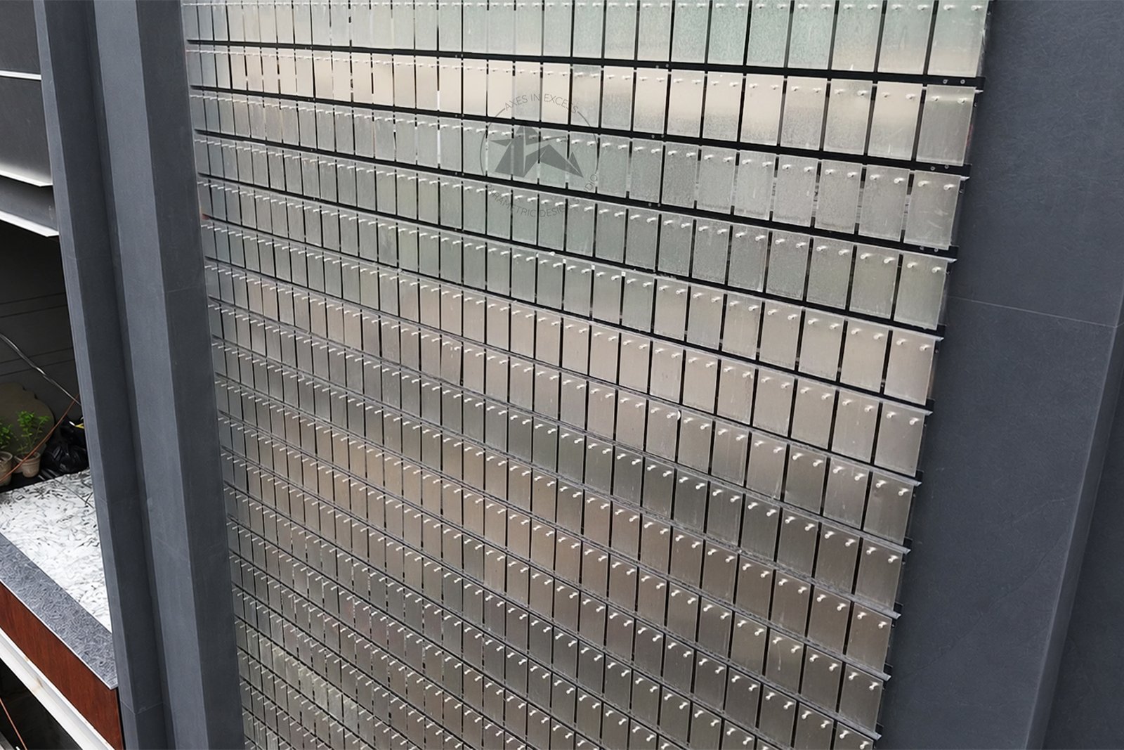 Moving facade screen for contemporary residence in Delhi