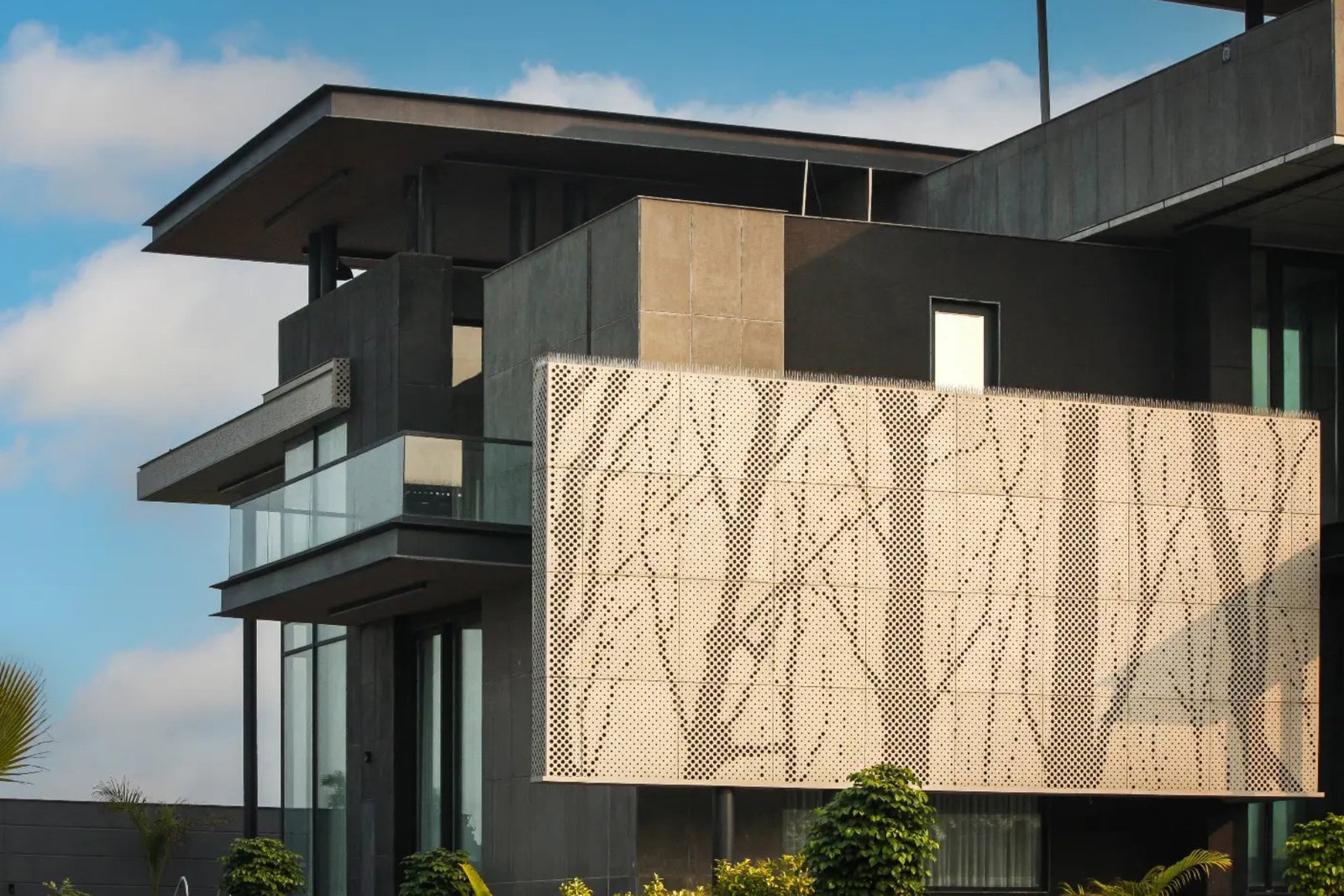 imager perforation in metal facade